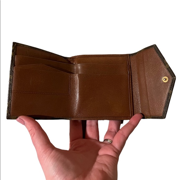 Louis Vuitton vintage double sided wallet - Picture 4 of 6